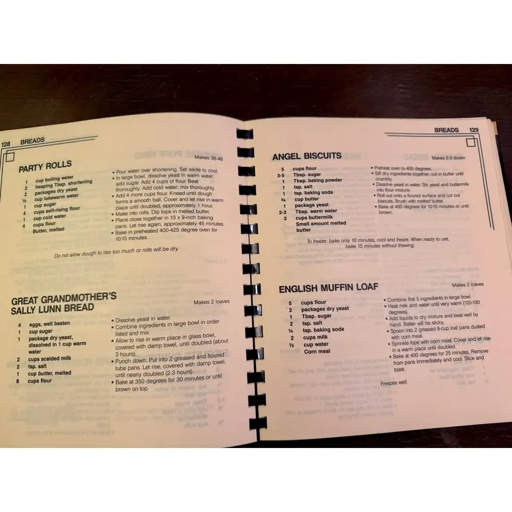 Tidewater on the Half Shell: Fine Virginia Recipes - 1985 - Picture 7 of 8